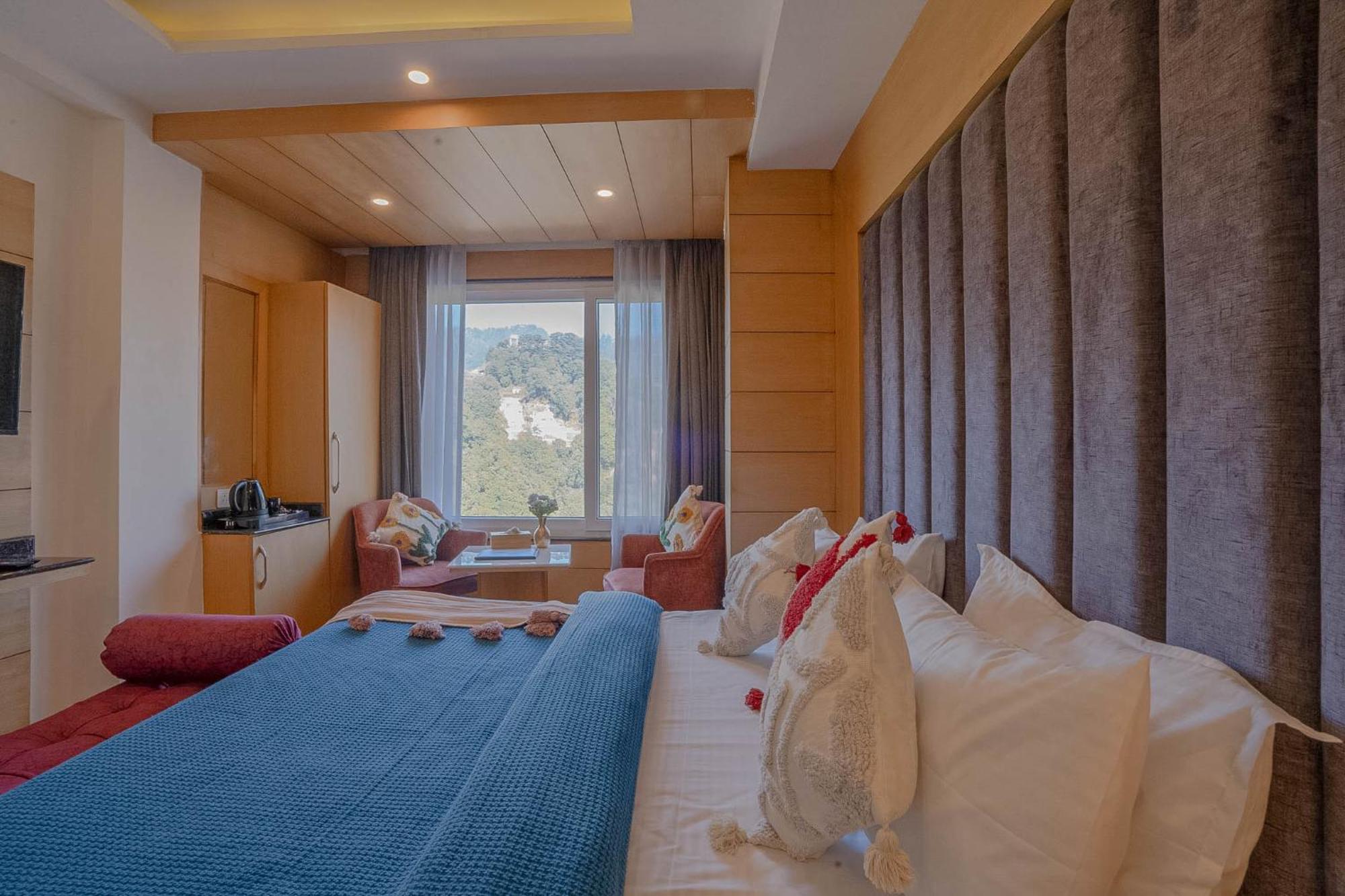 Super Hotel By Perfectstayz Mall Road Mussoorie Δωμάτιο φωτογραφία