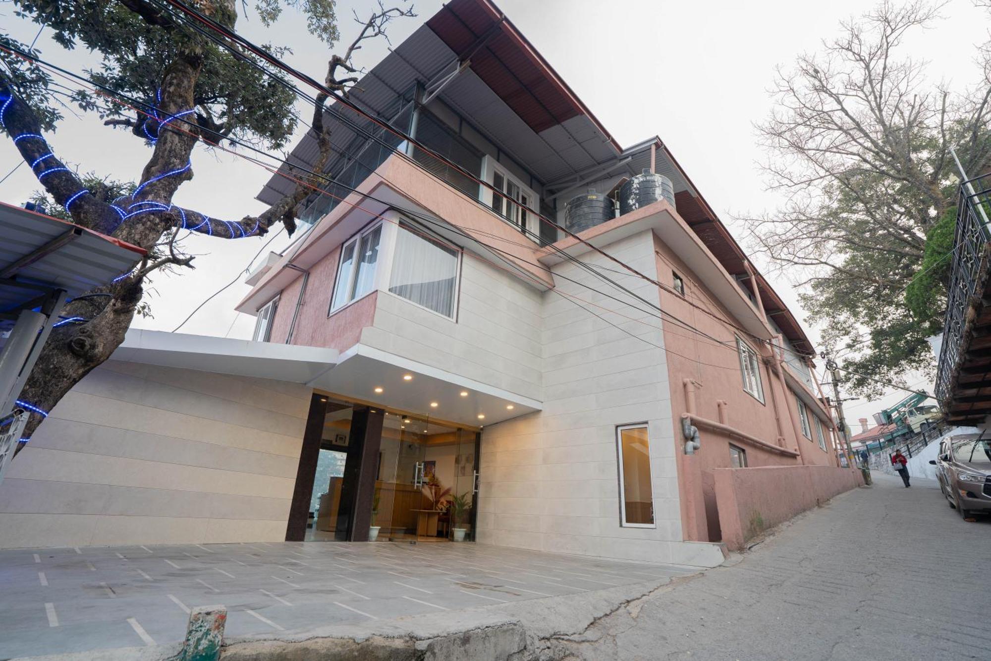 Super Hotel By Perfectstayz Mall Road Mussoorie Εξωτερικό φωτογραφία