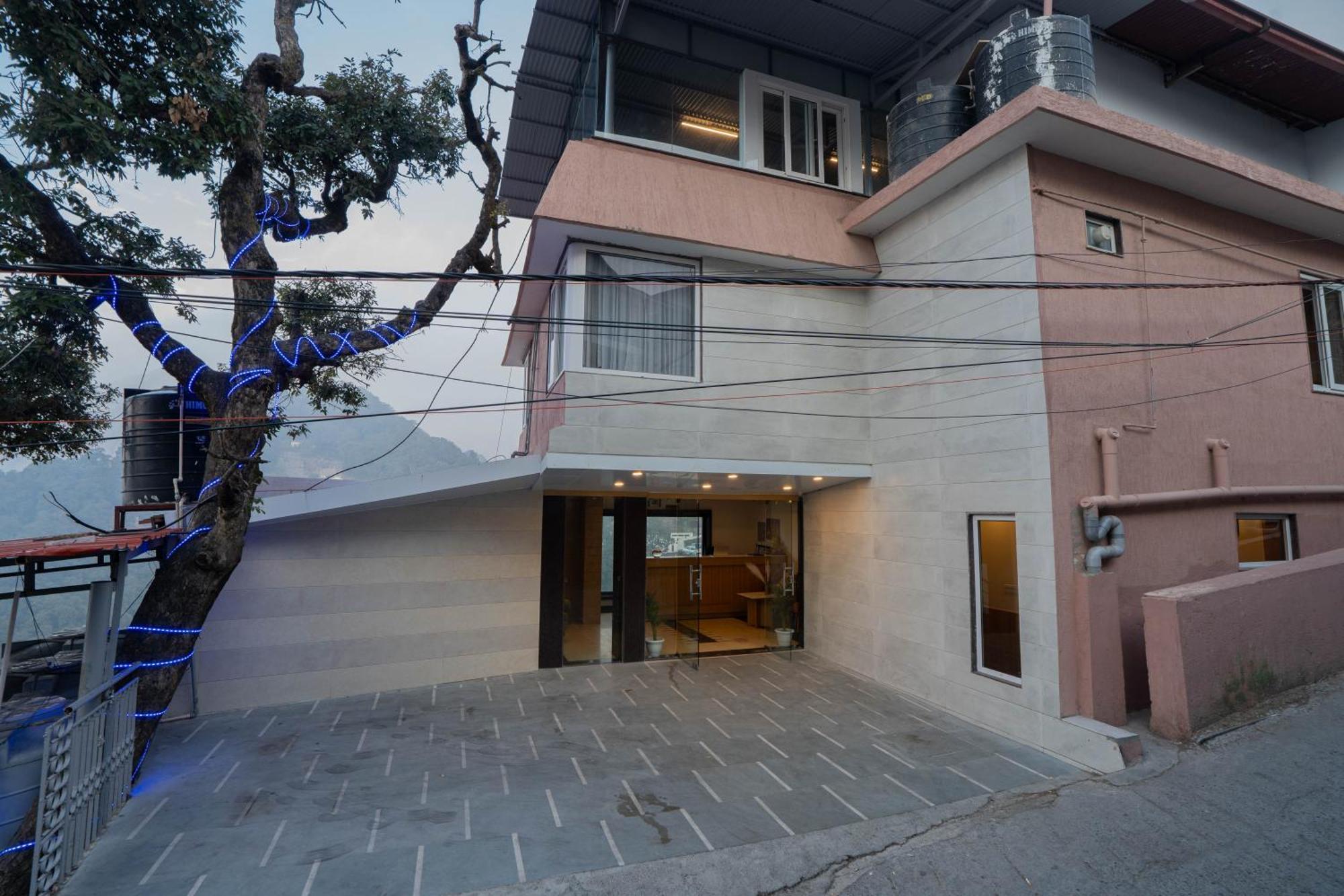 Super Hotel By Perfectstayz Mall Road Mussoorie Εξωτερικό φωτογραφία